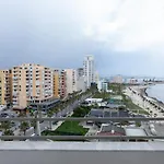 Sea View Holiday In Center *