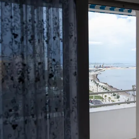 Sea View Holiday In Center