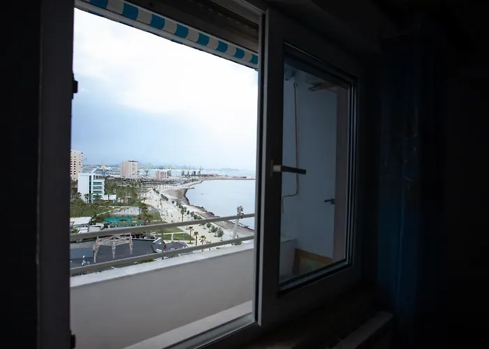Sea View Holiday In Center *