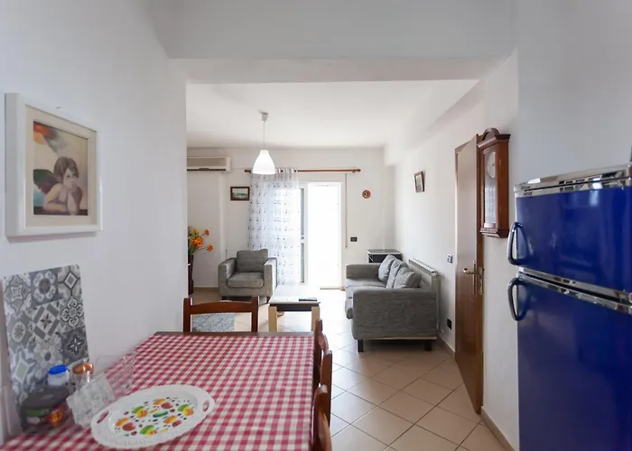 Sea View Holiday In Center Durrës